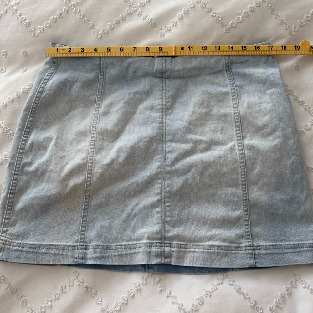 Wild Fable Light Washed Denim Mini Pencil Skirt Size 16